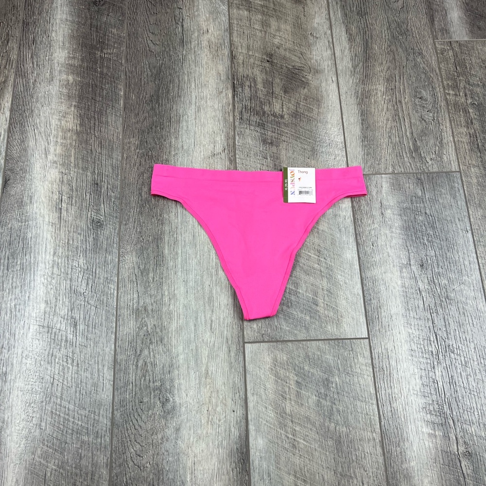 Joyspun Pink Thong‎